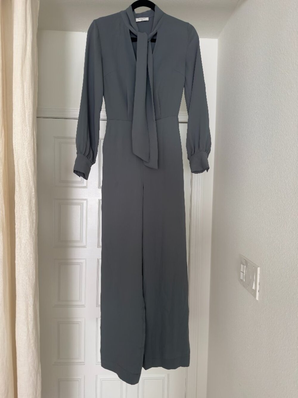 ARITZIA Babaton Tie Neck Wide Leg Jumpsuit Sage Green XXS